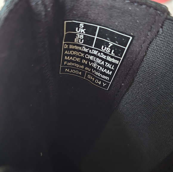 DR MARTENS - AUDRICK TALL CHELSEA - UK 5 / US 7 - NEVER WORN - Picture 8 of 8